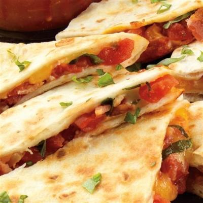 bacon en tomatenquesadillas