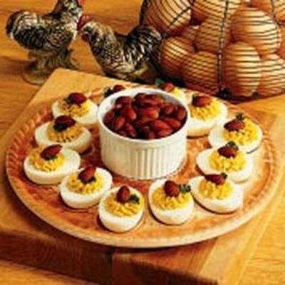 amandel deviled eggs