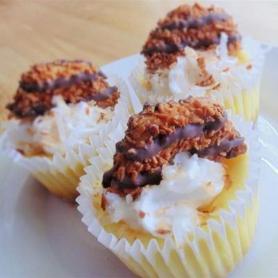 samoa® cheesecake cupcakes