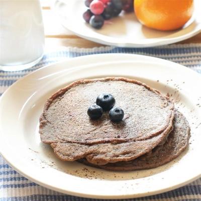 makkelijke banaan chia bosbessenpannenkoekjes