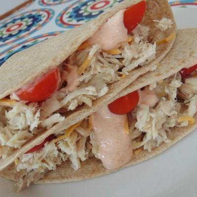 slowcocker kiptaco's met chipotle roomsaus