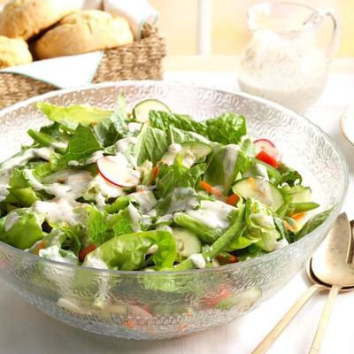 groene salade met dille dressing