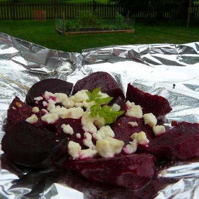 gegrilde bieten met feta