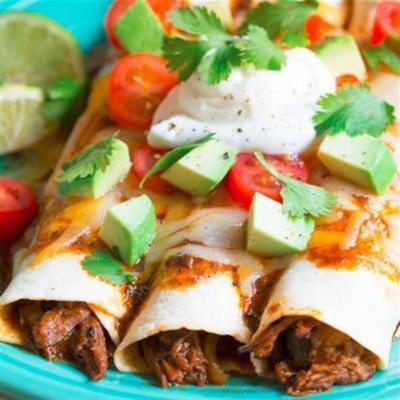 slowcooker beef enchiladas