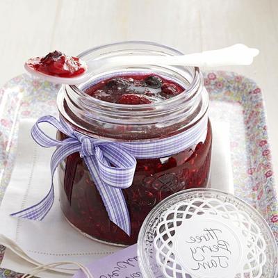 drievoudige bessenjam