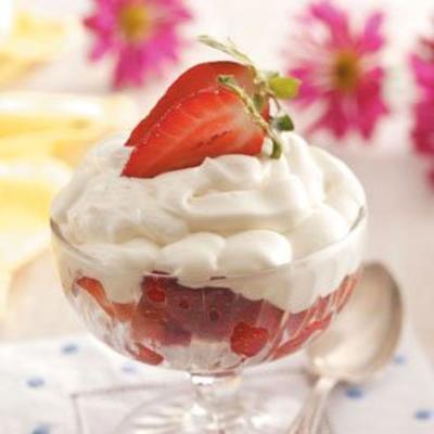 Strawberry cheesecake-mousse