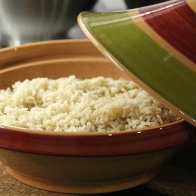in de oven gebakken bruine rijst