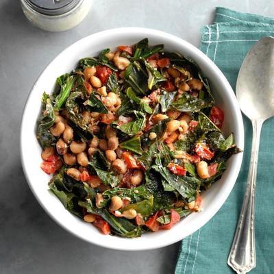 collard en black-eyed pea salade