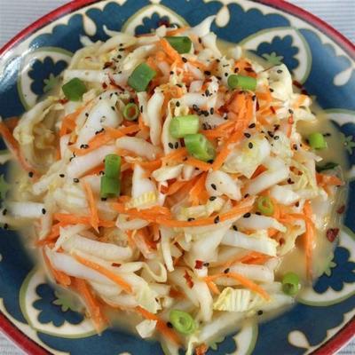 snelle en gemakkelijke kimchi-salade