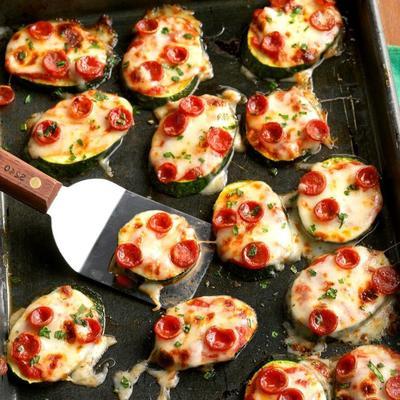 mini courgettepizza's