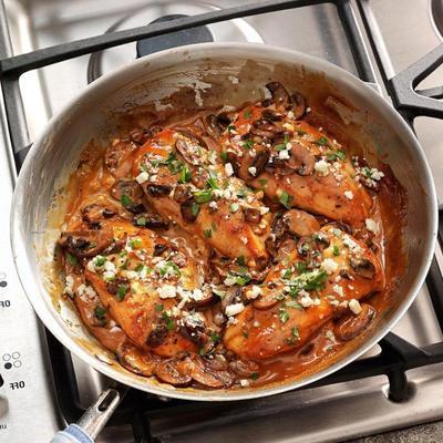 kip en mushroom marsala met blauwe kaas