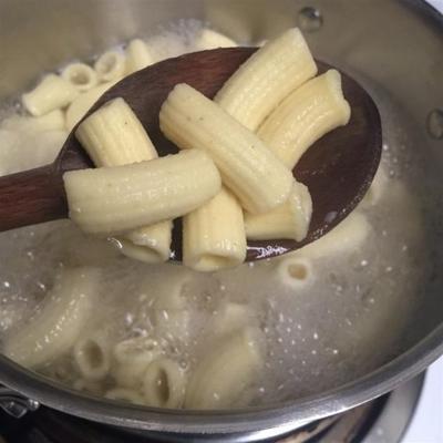 zelfgemaakte pasta zonder pastamachine