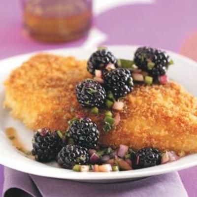 panco kip met blackberry salsa