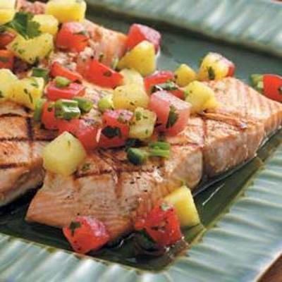 gegrilde zalm met fruitsalsa