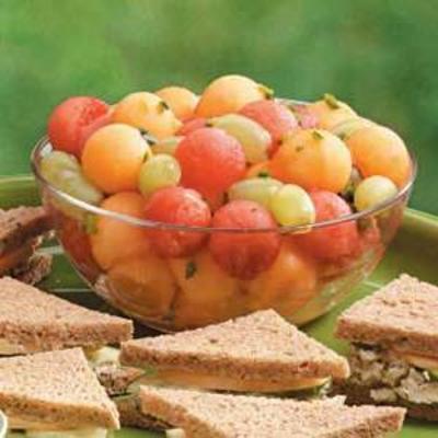 sonoran jicama fruitsalade
