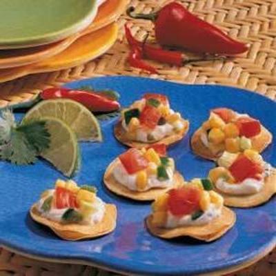 mais salsa tostadas
