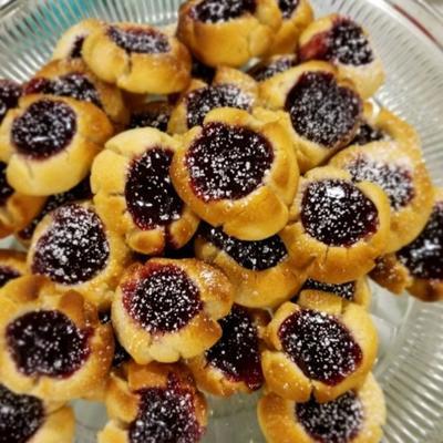 jam gevulde thumbprint cookies