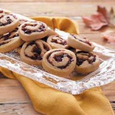 cranberry en cherry pinwheels