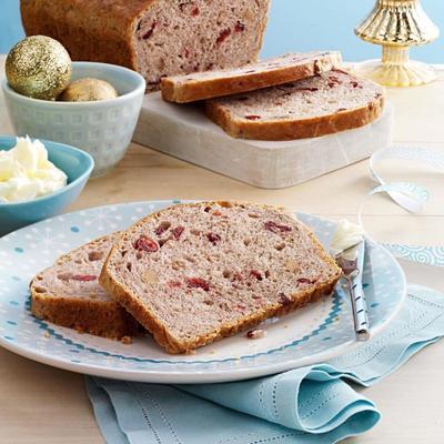 cranberry-walnut havermout toasting brood