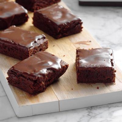 chocolade-geglazuurde brownies