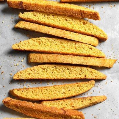 cheesy cajun cornbread biscotti