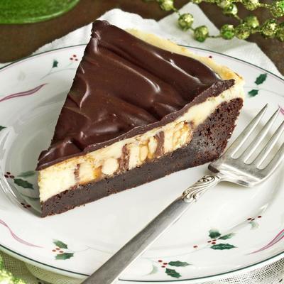 brownie cheesecake snicker pie