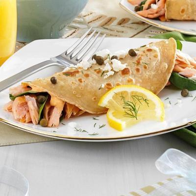 rokerige zalm en geitenkaas pannenkoeken