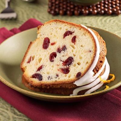 grand marnier orange cranberry pond cake