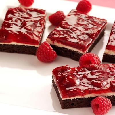 frambozen witte chocolademousse brownies