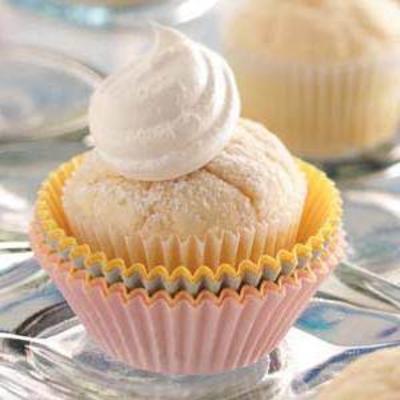 frosted gele cupcakes