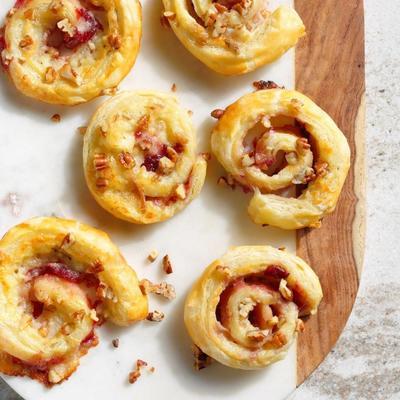 cranberry brie pecan pinwheels