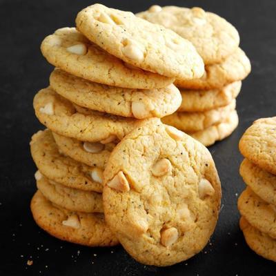 lemon cream mais cookies