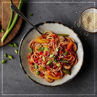 barilla® pittige sriracha-pastakom