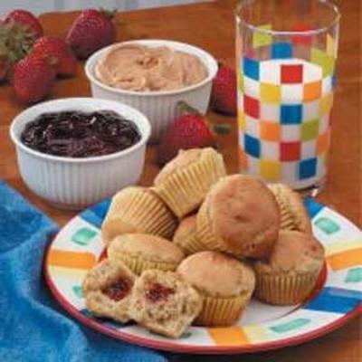 mini-muffins met pindakaas en nepgelei