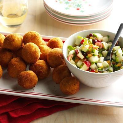 kalkoenkroketten met cranberry salsa