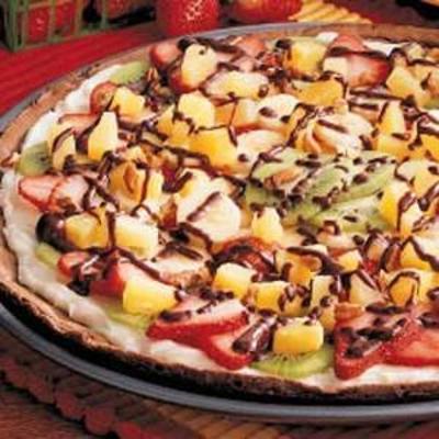 fruitige brownie pizza