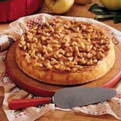 Apple strudel cheesecake