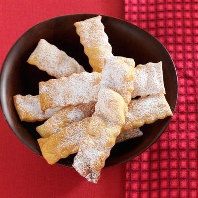 Italiaanse cenci-koekjes