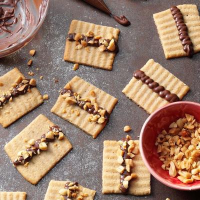 met chocolade bedekte pindakaas-spritz