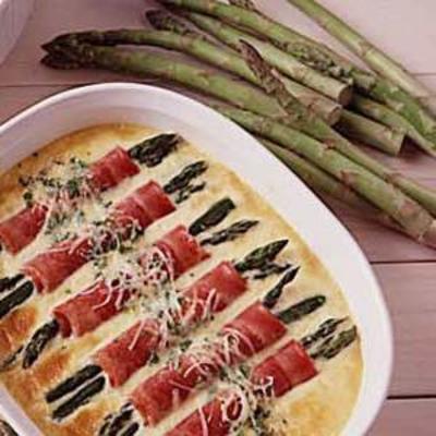 gegratineerde ham en asperges