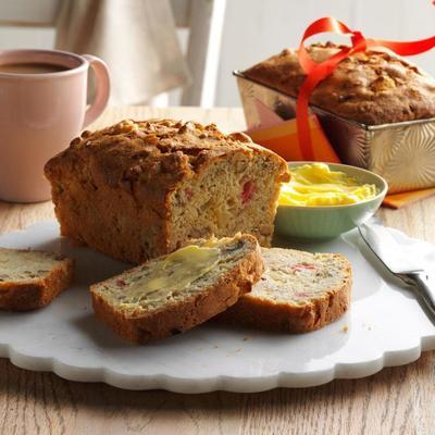 Rhubard brood van Apple