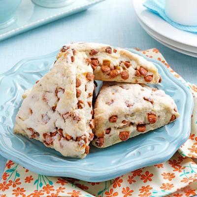 sweetheart cinnamon chip scones