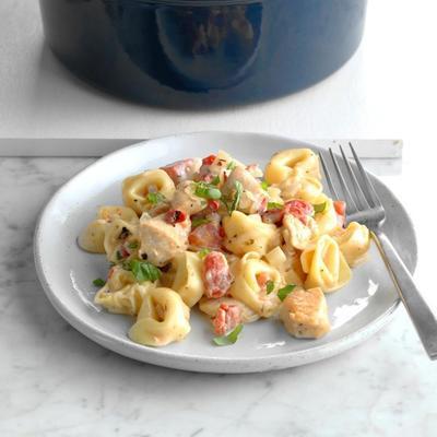 sue's pittige tortellini van tomatenbasilicum