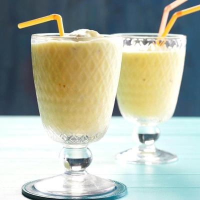 ananas kokosnoot tropische smoothie