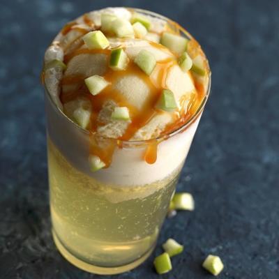 karamel apple float