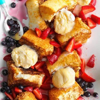gegrilde pondcake met aardbeien en balsamico-boter
