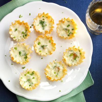 Mini-quiches met knoflookkruiden