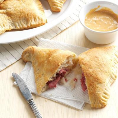 reuben calzone