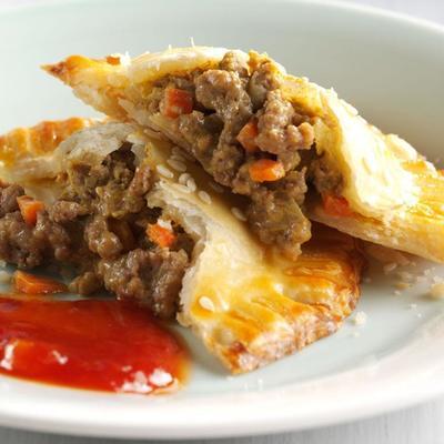 Marokkaanse lambanadas met chili-abrikozenjam