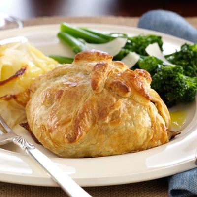 runderwellington met wijnsaus